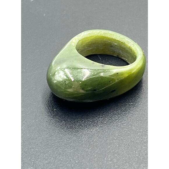 Stunning Natural Green Stone
Dome Ring with Dramatic Black Inclusions Sz 6.5 - Picture 5 of 14